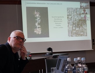 Dr. Jörg Biesler, Moderator LK vor der Präsentation zum Kulturmarketing